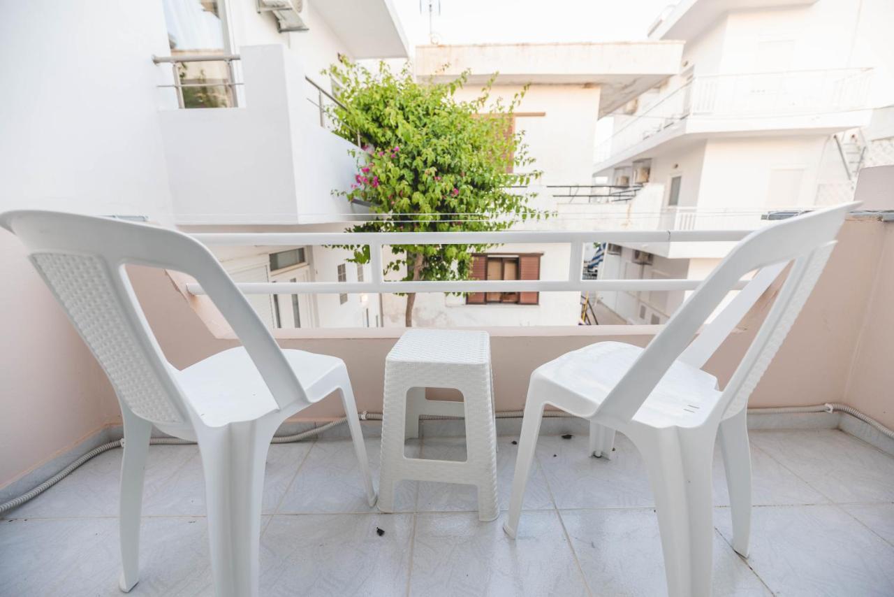 Jaana & Akis 1&2, Apartment *
